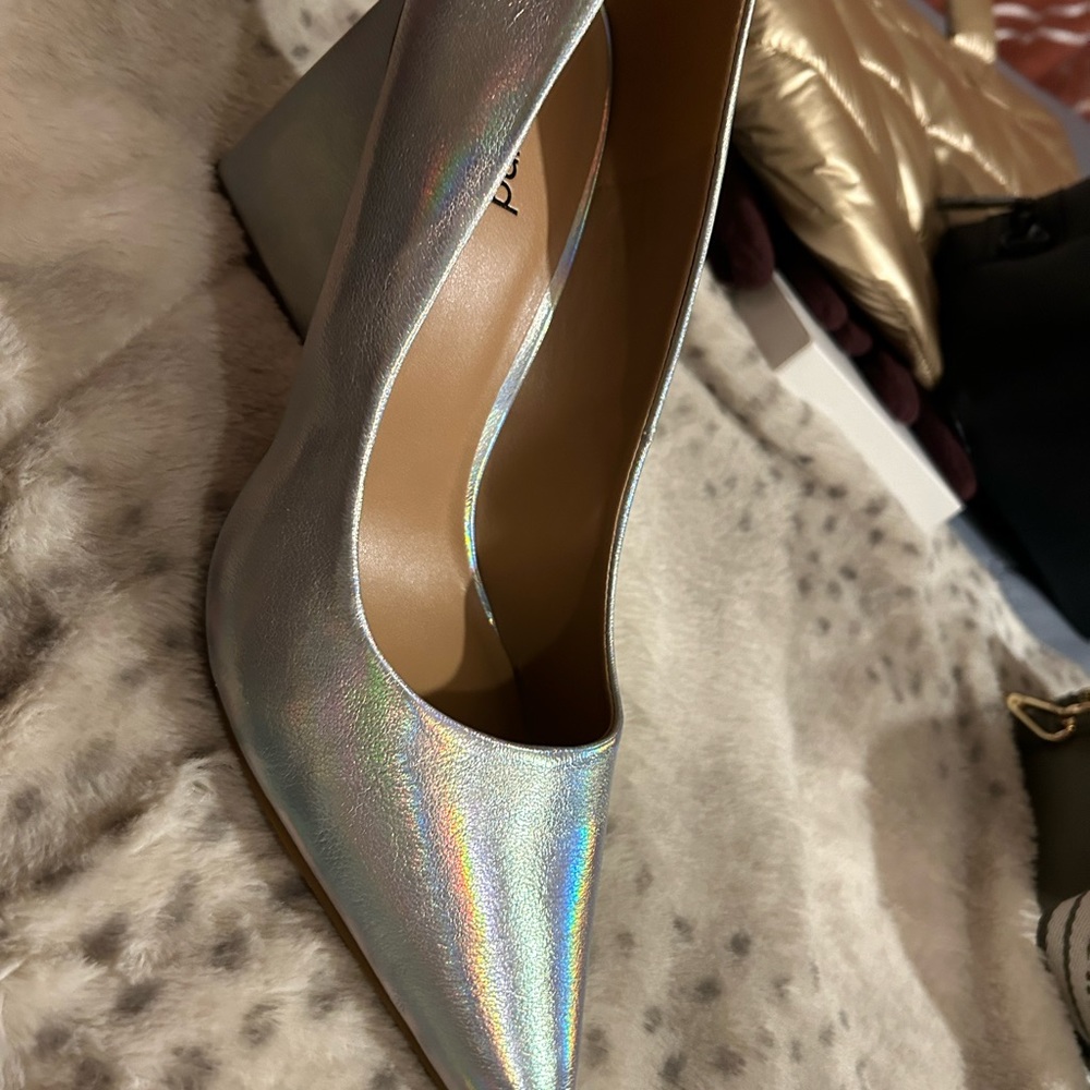 Abound heels